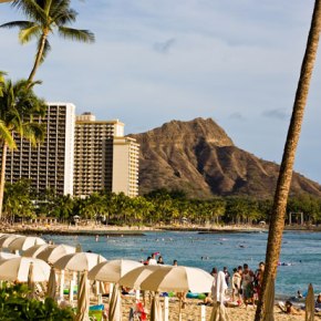 Tiny Bubbles: Hawaii Beer Reads for&nbsp;3/27/13