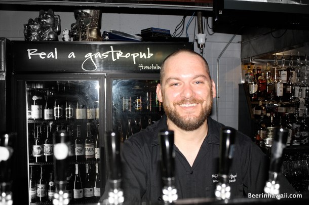 Tony Raso Real a Gastropub Honolulu