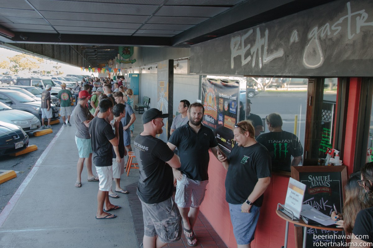 Zwanze Day 2015 Honolulu Real A Gastropub tickets early line photo board the line