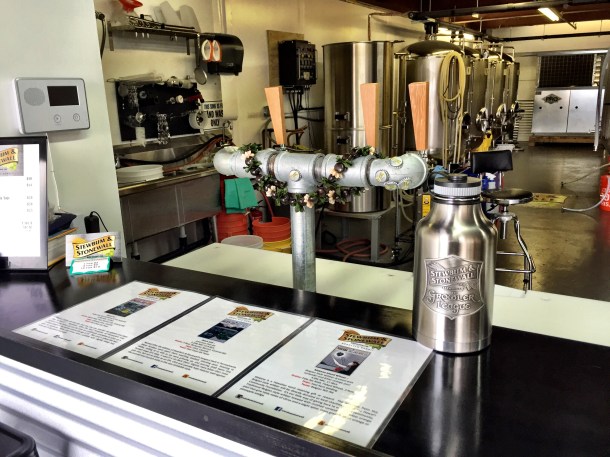 stewbum and stonewall brewing tasting room kaneohe hawaii